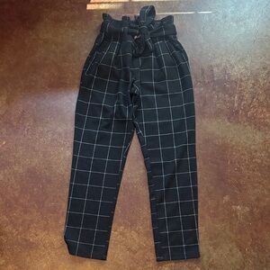 Abercrombie Kids 11/12 Black Grid Dress pants
